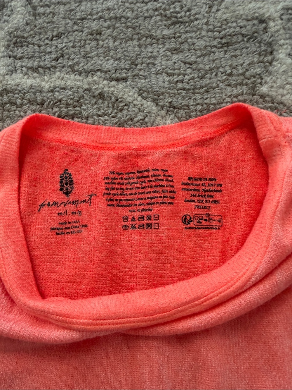 FP Free Movement/Free People 3 pieces: Coral & Green tops, Navy Cropped Tank Top - Picture 6 of 13